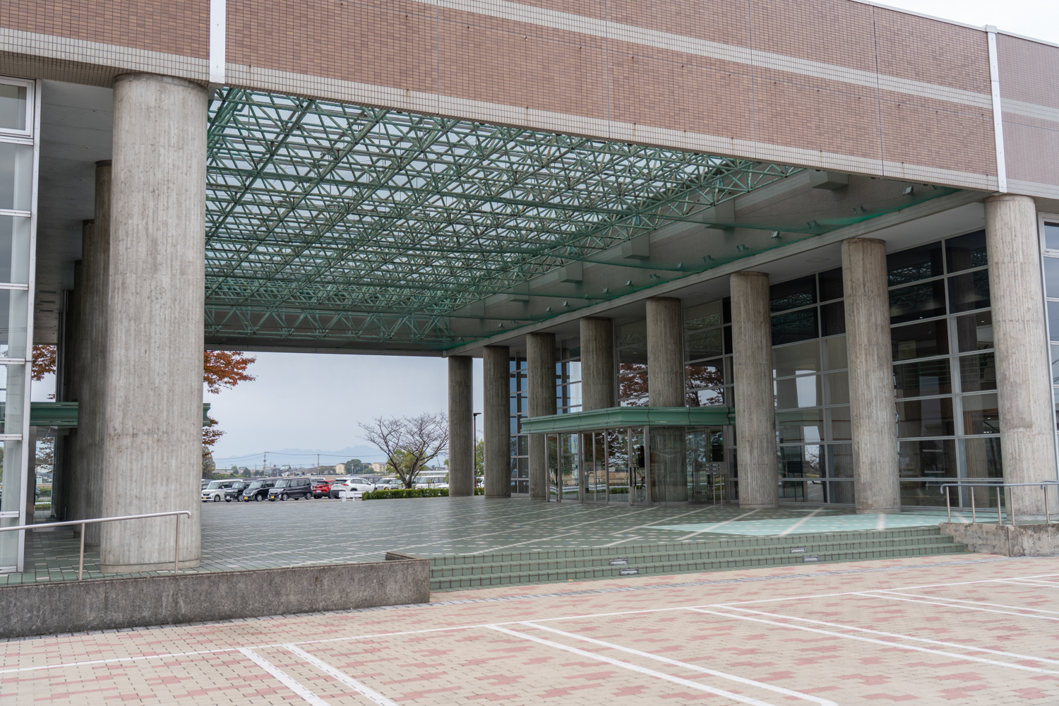 諸富文化体育館ハートフル 外観中