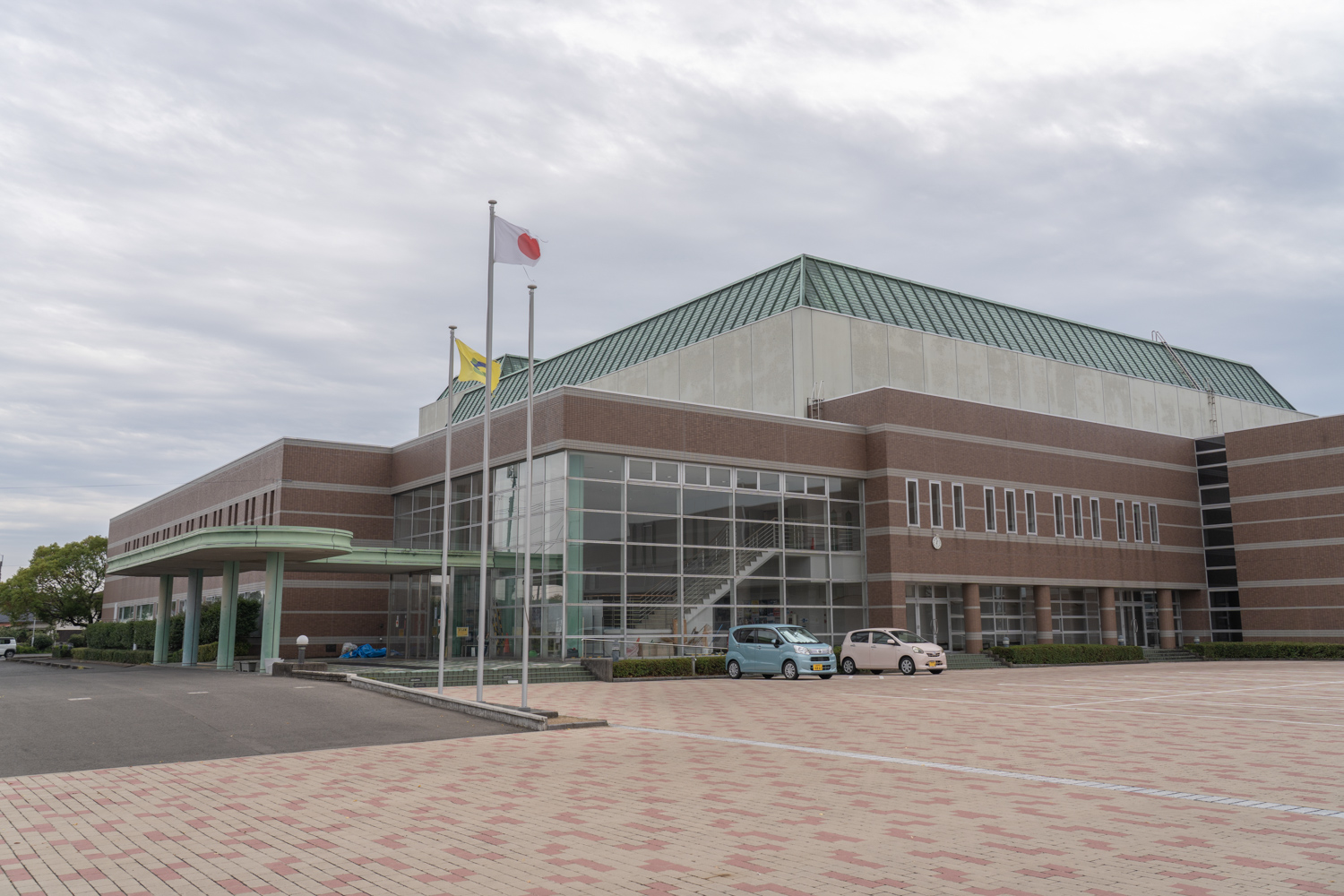 諸富文化体育館ハートフル 外観