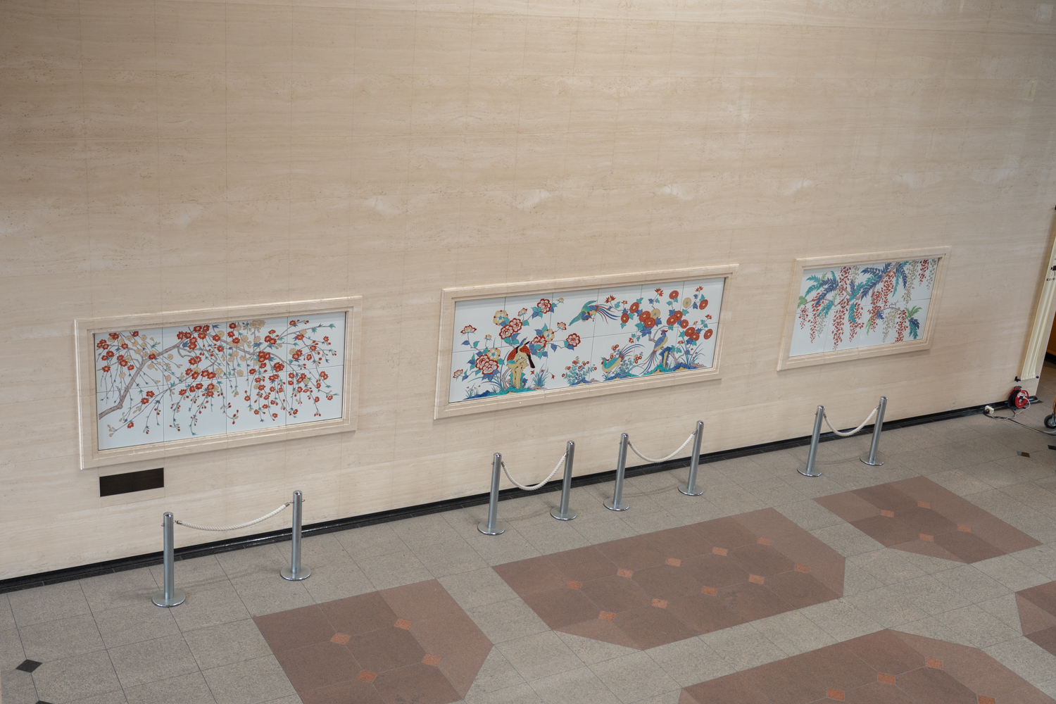 佐賀県庁 県民ホール