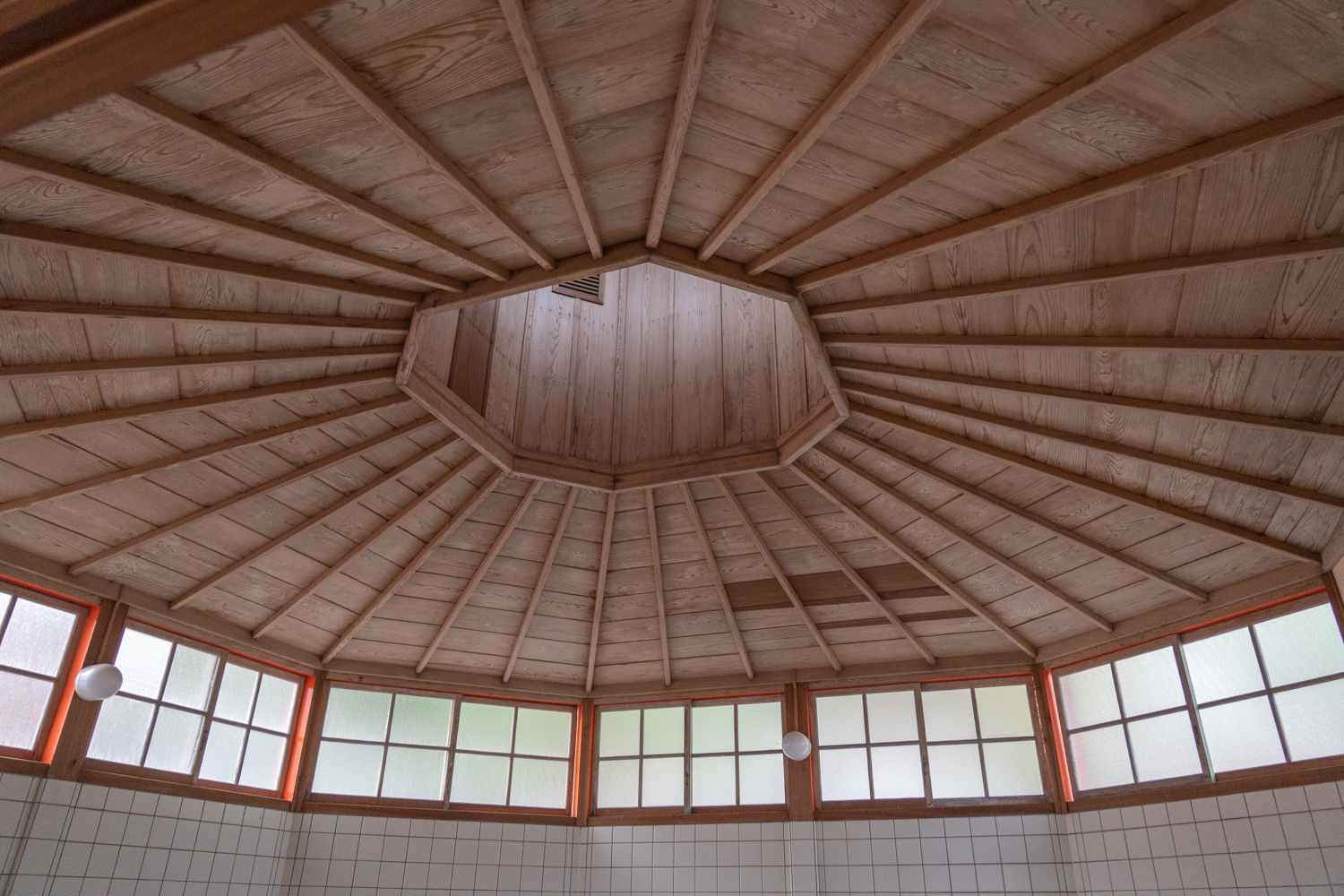 五銭湯浴場 女性側 天井