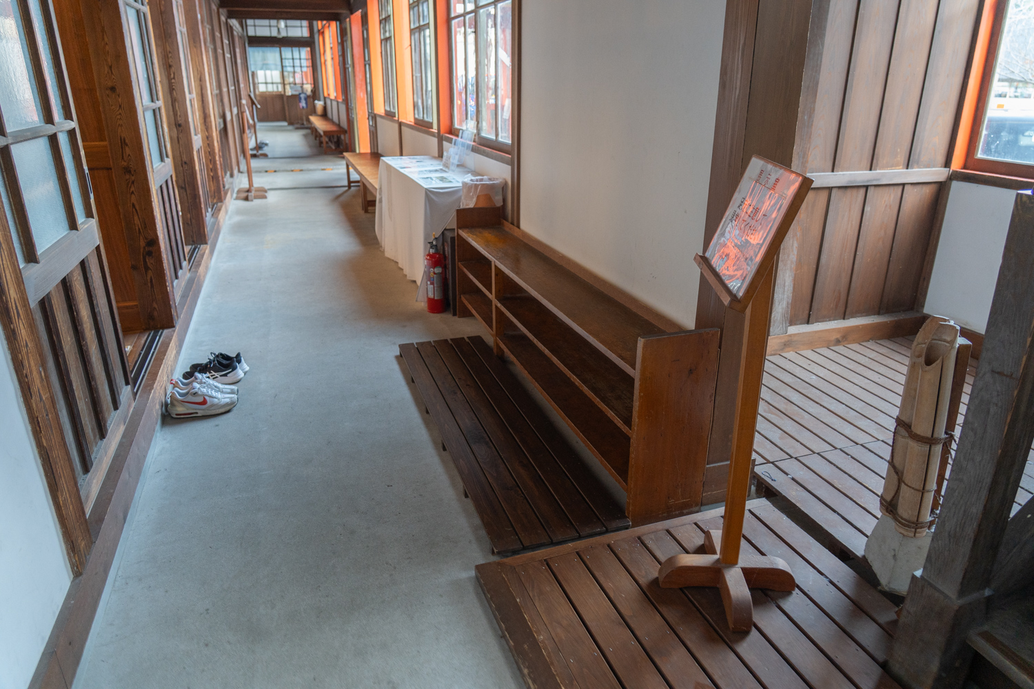 武雄温泉 新館 階段 男性側 1階